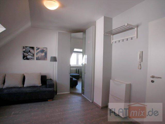FLATmix.de / Nähe Rathaus, schickes 2-Raum-DG-Apartment im Altbau – Bielefeld – Vorschaubild 7