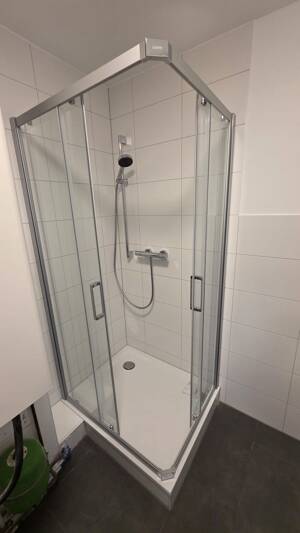 Helle Wohnung in zentraler Lage von Siegen – WG geeignet und für Familie mit 2 Kindern – 57072 Siegen – Vorschaubild 2