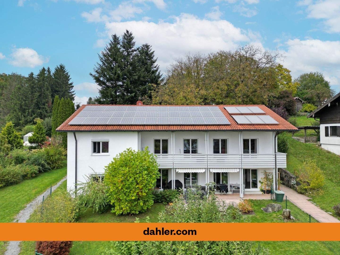 Energieeffiziente EG-Wohnung mit Garten - sofort beziehbar!