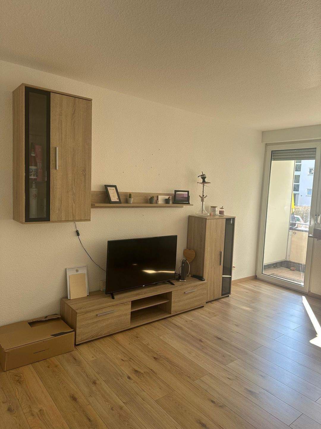 2 Zimmer mit Balkon direkt am Dutzendteich +++ mit Badewanne & WG-geeignet +++