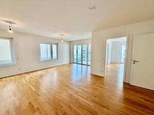 Lichtdurchflutete Etagenwohnung mit großzügigem Balkon – 44263 Dortmund – Vorschaubild 1