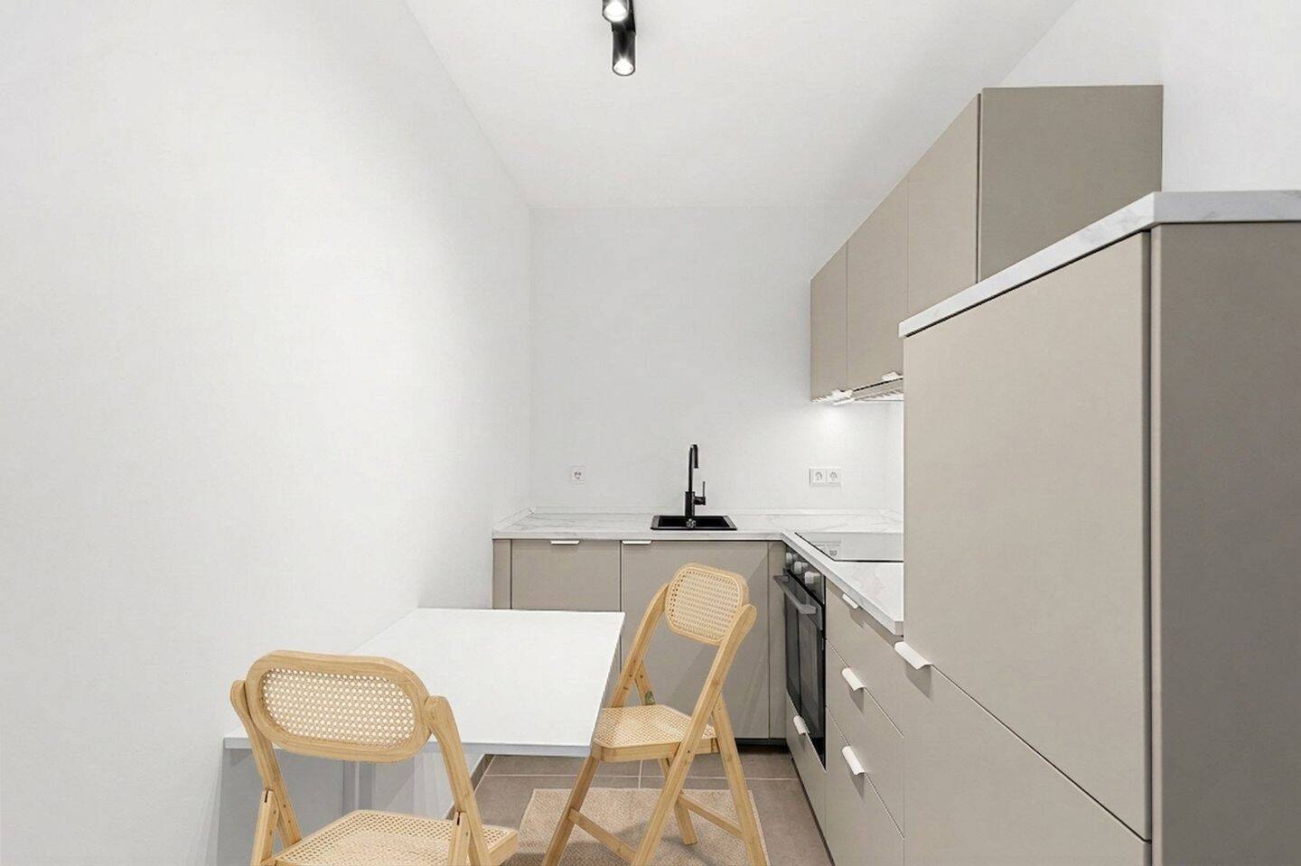 Erstbezug in Solln: 4 Zimmer | Kernsaniert | Südwest-Loggia | Provisionsfrei – München – Vorschaubild 5