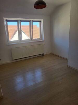 CORDULA IMMOBILIEN im beliebten Dachgeschoß wohnen - süsse Familie gesucht CORDULA 43 – 99085 Erfurt – Vorschaubild 5