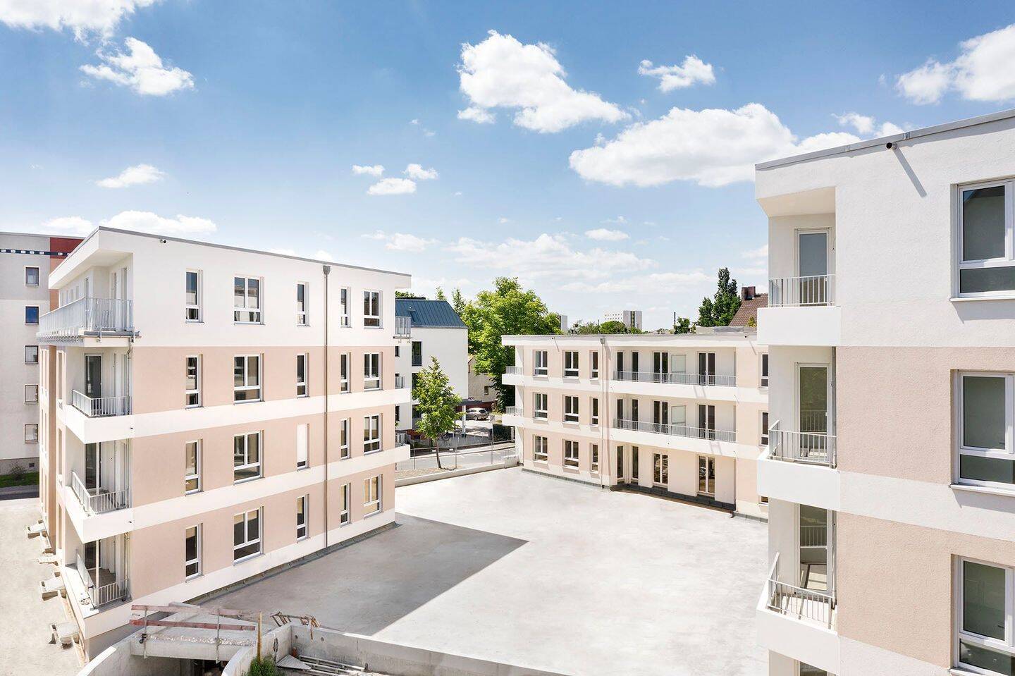 Albert-Schweitzer-Höfe - großzügige 1,5 Zimmer im Herzen von Hennigsdorf