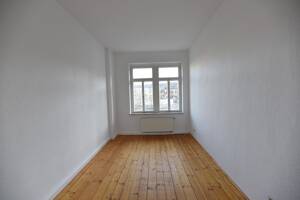 Johannstadt, Nähe Medak, Schöne 4-Raum-Wohnung mit Dielenfußboden und Balkon – 1307 Dresden – Vorschaubild 4