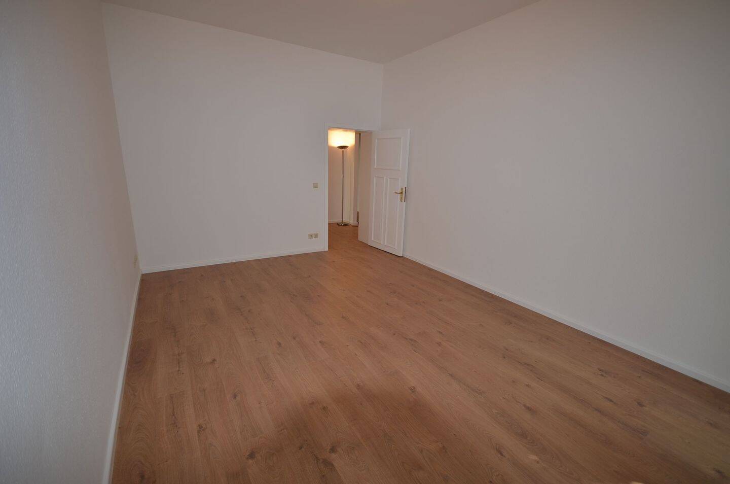 ***Courtagefrei, von Privat: Schöne 3 Zimmer Altbau in ruhiger Wohngegend zu kaufen, aktuell vermietet*** – Berlin – Vorschaubild 8