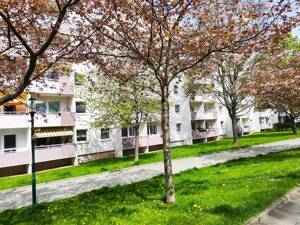 Bezugsfertige 3-Raum-Wohnung mit großem Wohn-/Essbereich – 9119 Chemnitz – Vorschaubild 4
