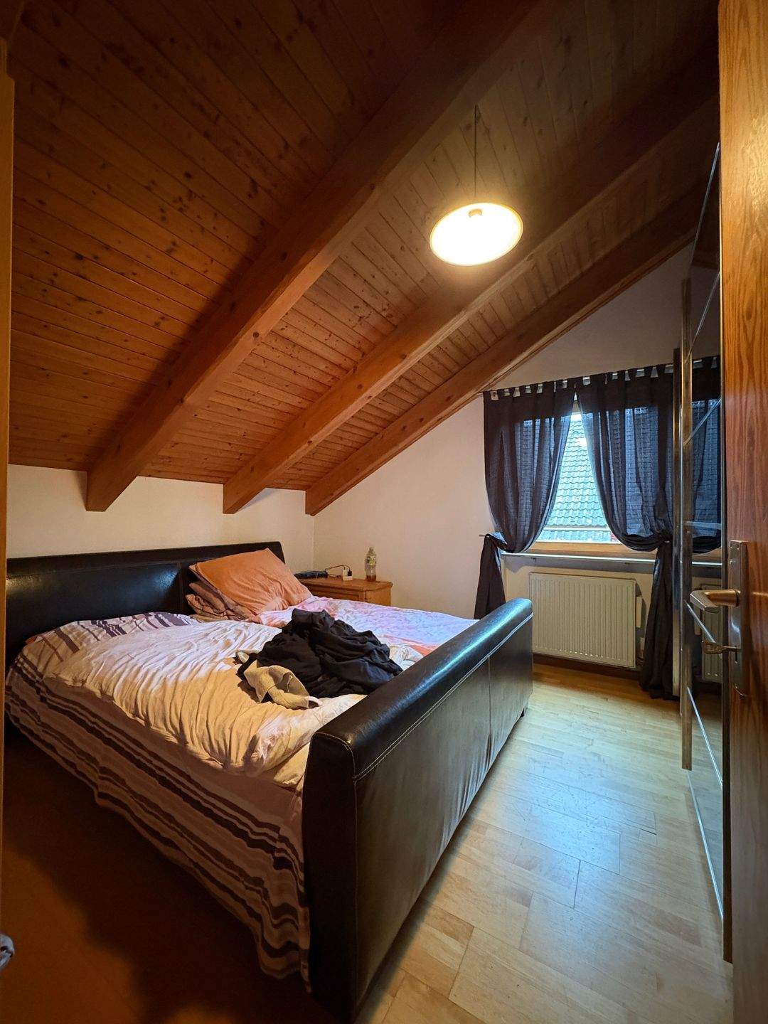 Vermietetes Zweifamilienhaus mit Potenzial - Platz für Familien, Kapitalanleger und Zukunftsideen – Backnang – Vorschaubild 8