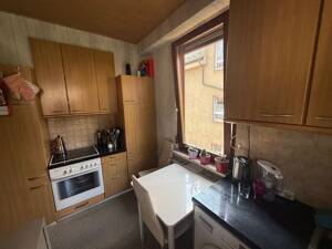 *** Gepflegte, teilmöblierte 2-Zi.Whg. mit EBK + Balkon + Gartenanteil *** – 70329 Stuttgart – Vorschaubild 5