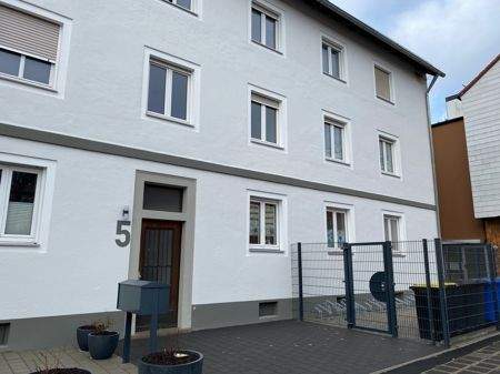 NEU RENOVIERTE 2-Zi.Whg. Küche, Bad mit Fenster in Nürnberg-Wöhrd Nä. WöhrderSee/Rathenaupl. - RUHIG – Nürnberg – Bild 1 von 7