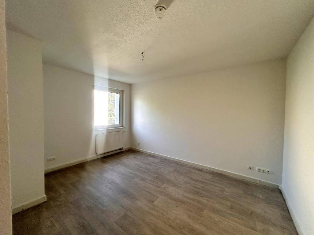 Frisch renovierte 2-Zimmer-Wohnung mit großem Tageslichtbad in Leverkusen Opladen – Leverkusen – Vorschaubild 8