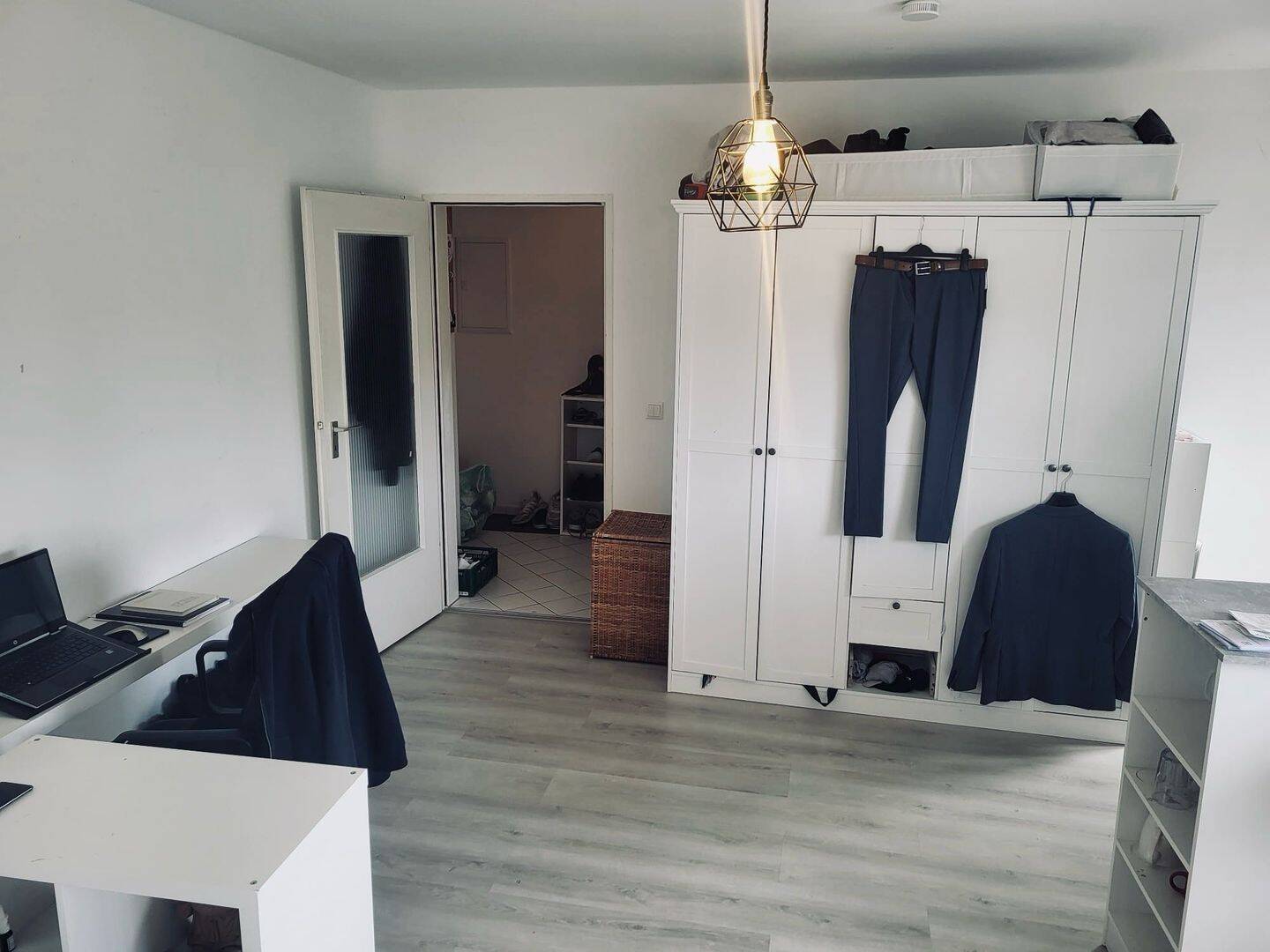 Teilmöblierte 1-Zimmer-Wohnung mit Balkon und EBK in Mögeldorf – Nürnberg – Vorschaubild 2