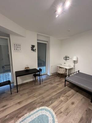 Mitten in STUTTGART ! Wunderschöne vollmöbilierte Studioapartments zur Miete – 70190 Stuttgart – Vorschaubild 1