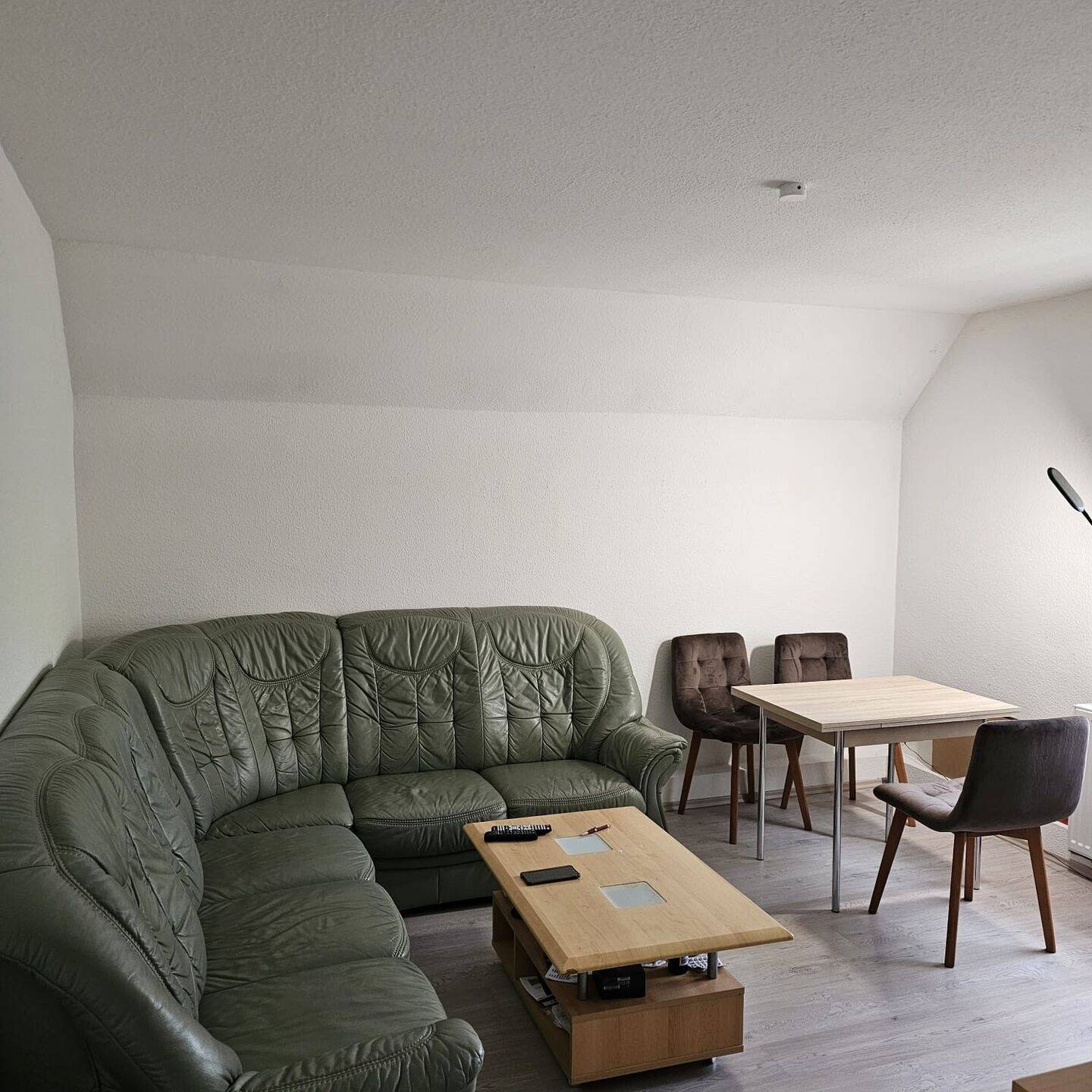 Gemütliche 3-Zi-Wohnung mit vollausgestatteter EBK, modernem Bad und Gäste-WC zu vermieten