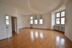 Mitten in Oberkassel! 3-Zi-Altbauwohnung zu vermieten – 40545 Düsseldorf – Vorschaubild 6