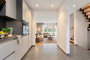 Das perfekte Familiendomizil mit KfW-40 Plus, attraktiver Dachterrasse & Tageslichtbad – 22179 Hamburg – Vorschaubild 3