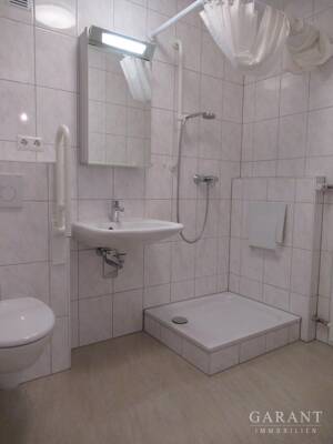 Attraktive 4 Zimmer-Wohnung in Stuttgart-Heslach - Süd-/West-Ausrichtung! – 70199 Stuttgart – Vorschaubild 6