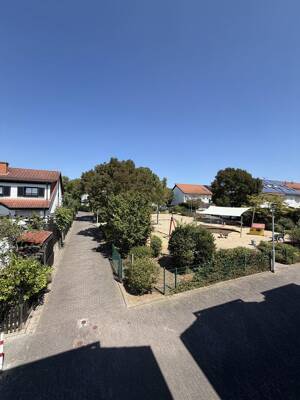 Großzügiges Reihenmittelhaus - Garten, Terrasse & Garage in familienfreundlicher Lage von Liederbach – 65835 Liederbach – Vorschaubild 7