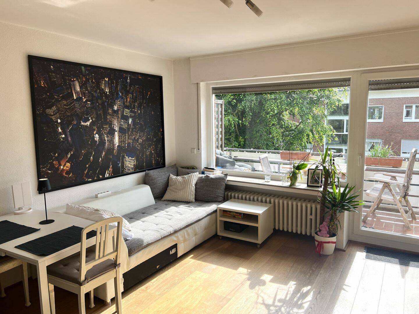 helle und gut geschnittene 2-Zimmer-Wohnung in der Finkenstraße – Münster – Bild 1 von 9