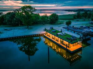 LUXUS Hausboot - 3 Etagen - 100m² Wohnen + 120 m² SONNENTERRASSE - Kamin, Kino, komplett individuell – 18119 Rostock – Vorschaubild 2