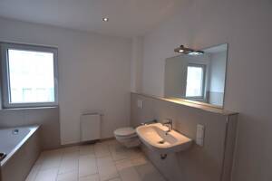 Zentrale Wohnung (WG geeignet) im Dachgeschoss mit Balkon und Terrasse – 33602 Bielefeld – Vorschaubild 7