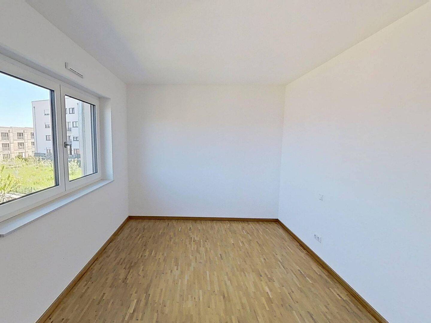 Modernes Wohnen in Kronsrode: Rollstuhlgerechte 3-Zimmer-Wohnung mit EINBAUKÜCHE und LOGGIA – Hannover – Vorschaubild 6