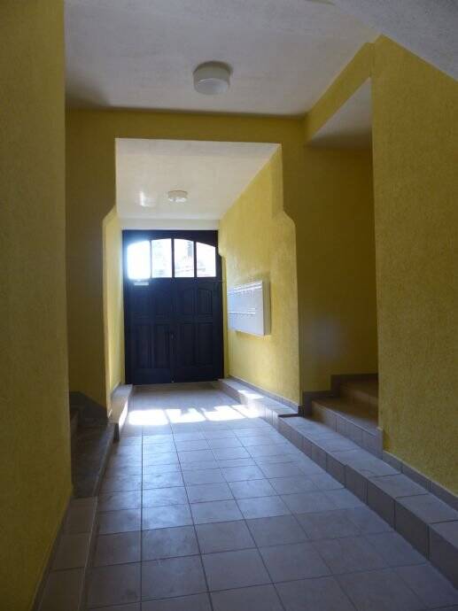 Praktische 3-Raum-Wohnung m. gr. Essküche an Balkon u.Glasfaseranschluss in freundlichem Haus – Chemnitz – Vorschaubild 7