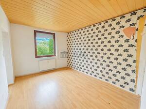 Großzügiges Reihenmittelhaus mit Garten und Potenzial zur individuellen Gestaltung – 28239 Bremen – Vorschaubild 9