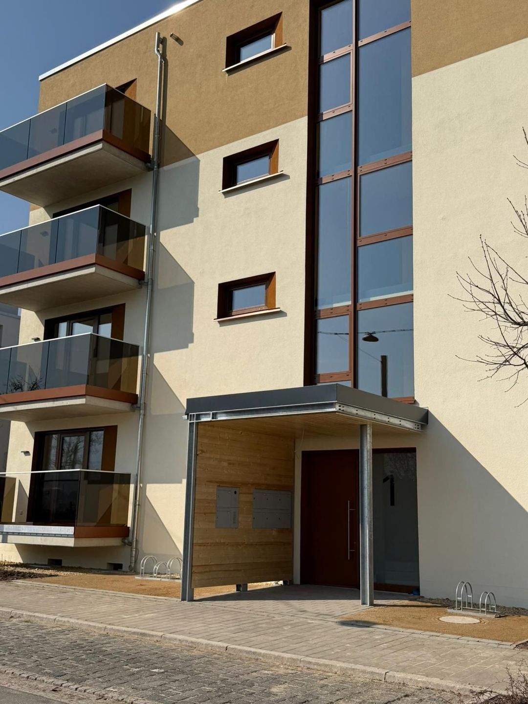 Exklusive, großzügige, barrierefreie Zwei-Zimmer-Wohnung in Jena – Jena – Vorschaubild 2