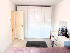 Reihenmittelhaus mit Balkon, Garten und Terrasse - ruhige Lage – 81245 München – Vorschaubild 4