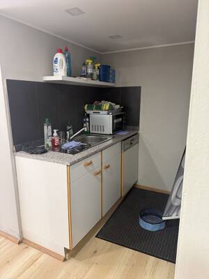 Freistehendes Familienhaus mit Wellnessbereich, 1.500 m² Grundstück und Ausbaupotenzial – 42855 Remscheid – Vorschaubild 9