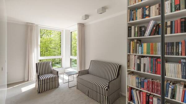 Etagenwohnung in 50996 Köln / Rodenkirchen mit 134 m² kaufen