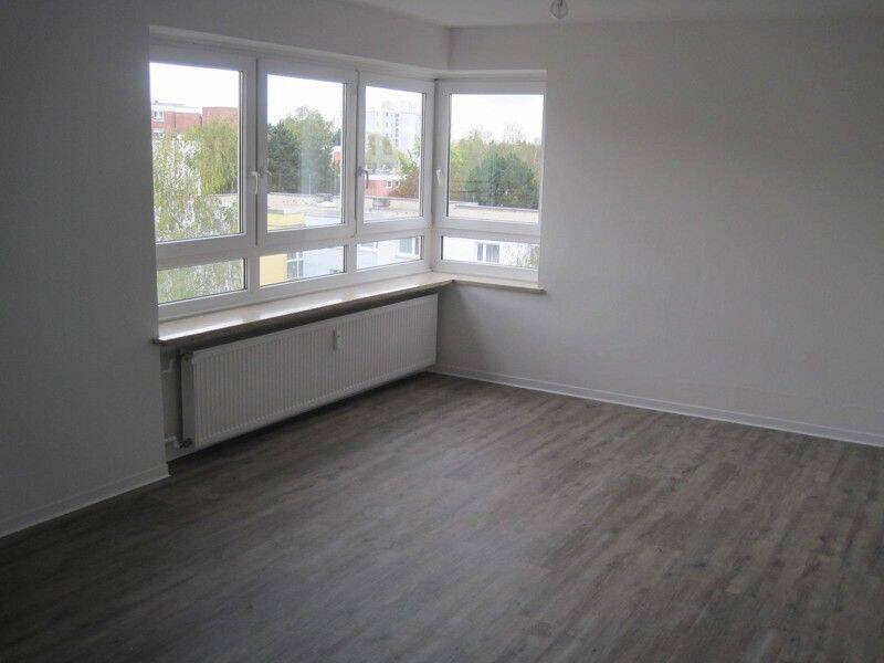 Gelegenheit! Renovierte 3 - Zimmer Wohnung mit Balkon – Ingolstadt – Vorschaubild 7