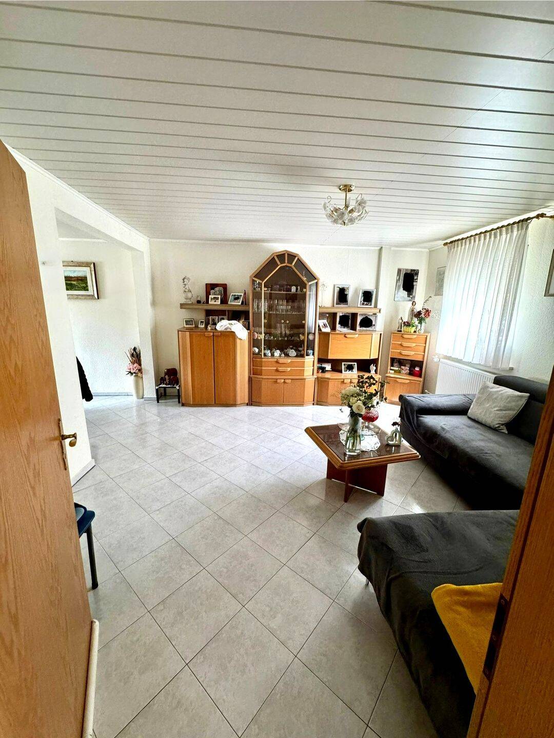 *Provisionsfrei* Großzügige DHH in zentraler Lager von Schwenningen – Villingen-Schwenningen – Bild 1 von 9