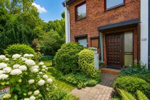 Reihenendhaus mit großem Garten in Hamburg-Bramfeld – 22179 Hamburg – Vorschaubild 2