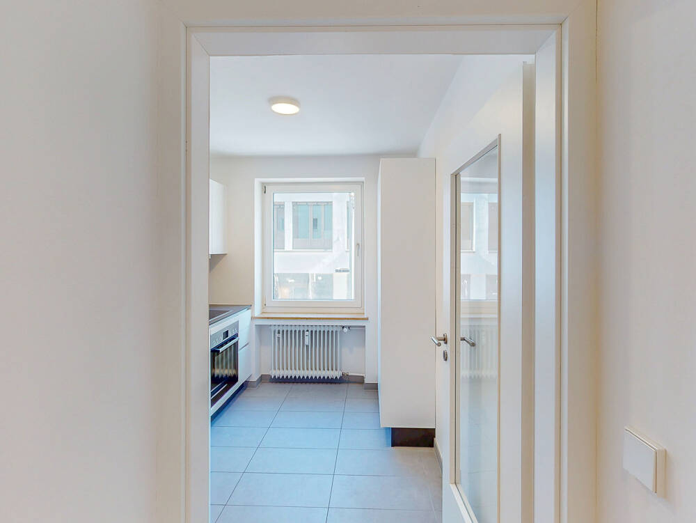 2-Zimmer-Wohnung mit Balkon in der Maxvorstadt – München – Vorschaubild 4