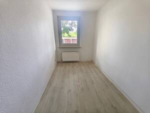 Nur ein paar Stufen ins neue Zuhause! – 6217 Merseburg – Vorschaubild 4
