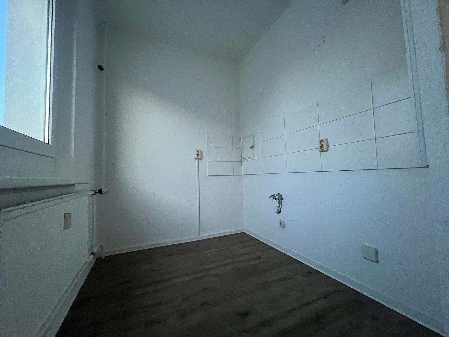 Gepflegte Wohnung mit Balkon und Wannenbad in Kappel – Chemnitz – Vorschaubild 6