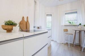 Mitten in der Stadt - helle 3-Zimmer-Wohnung mit guter Verkehrsanbindung- provisionsfrei – 27568 Bremerhaven – Vorschaubild 9