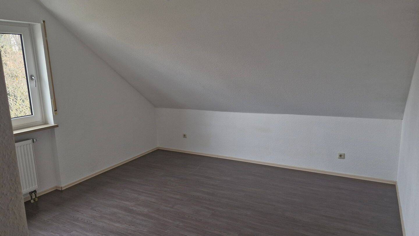 ruhige 4-Zimmer Wohnung in Nürnberg-Süd (Marterlach) – Nürnberg – Vorschaubild 8