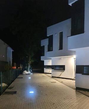 Modernes Reihenhaus mit Garten und Dachterrasse - ohne Makler! – 13589 Berlin – Vorschaubild 3