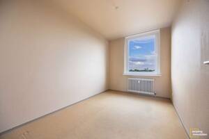 Bremen - Gartenstadt-Vahr | Weitläufige 5-Zimmer Maisonette mit Süd-Dachterrasse – 28329 Bremen – Vorschaubild 4
