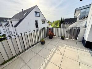 Neuwertige 4-Zimmer-Maisonettewohnung mit Balkon und Aufzug in Emmendingen-Mundingen – 79312 Emmendingen – Vorschaubild 2