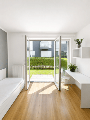 Helles möbliertes Apartment mit eigner Terrasse und ALL-IN-Miete am Campus Babelsberg – 14482 Potsdam – Vorschaubild 1