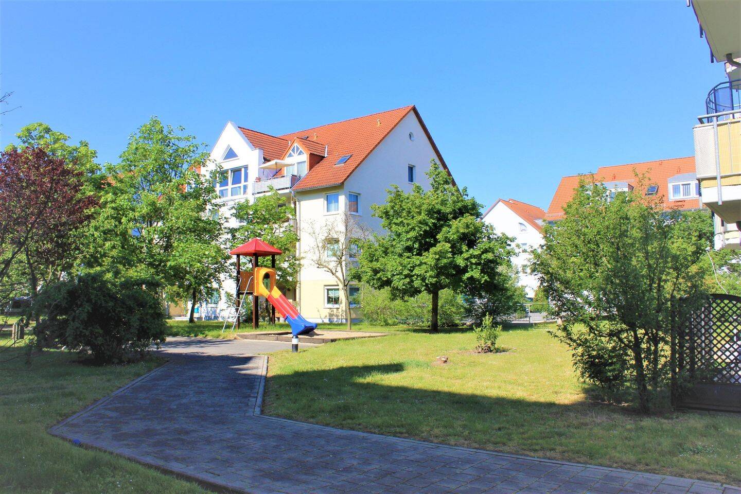 1-Raum | Balkon | Tageslichtbad | Außen-Stellplatz | Vermietet – Leipzig – Vorschaubild 5