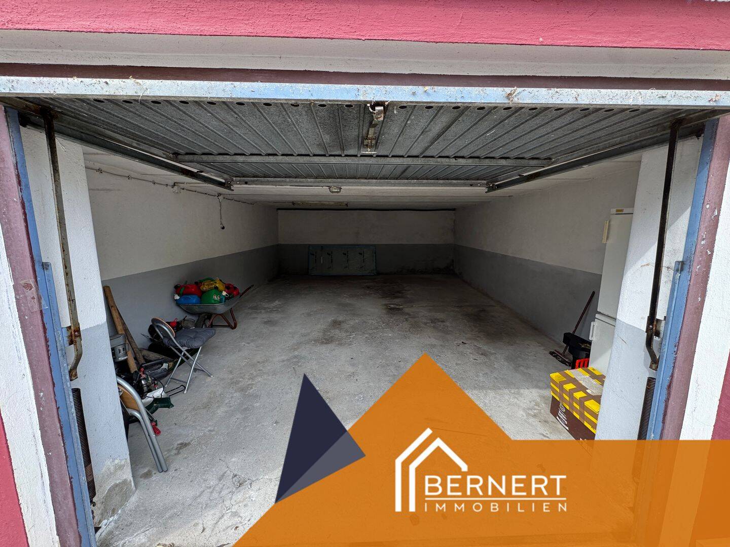 Sanierungsbedürftiges und leerstehendes ZFH mit Garagen & Carports – Marktgraitz – Vorschaubild 2