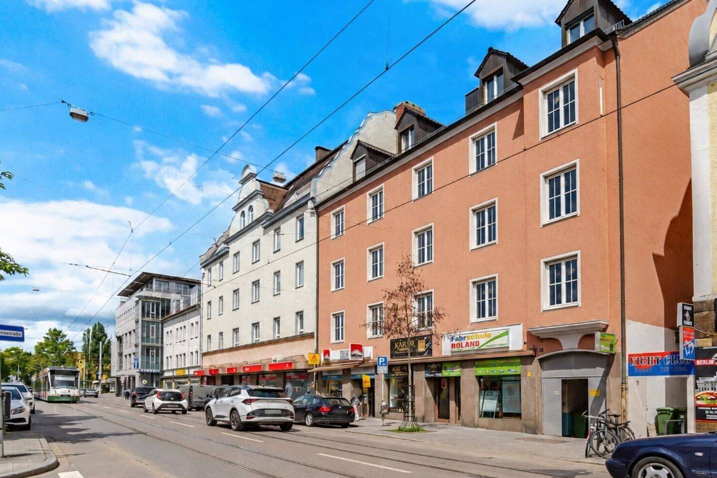 Starke Lage! Nachhaltiges Investment! Wohn- & Geschäftshaus im Herzen von Augsburg – Augsburg – Vorschaubild 3