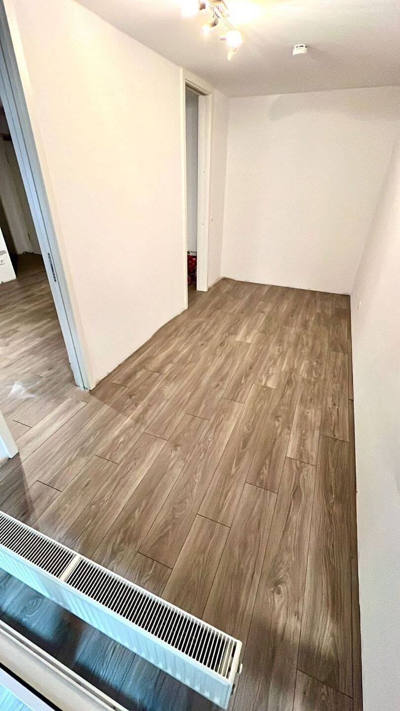 Frisch renovierte 2‑Zimmer‑Wohnung mit TG‑Stellplatz in Maxvorstadt – München – Vorschaubild 6
