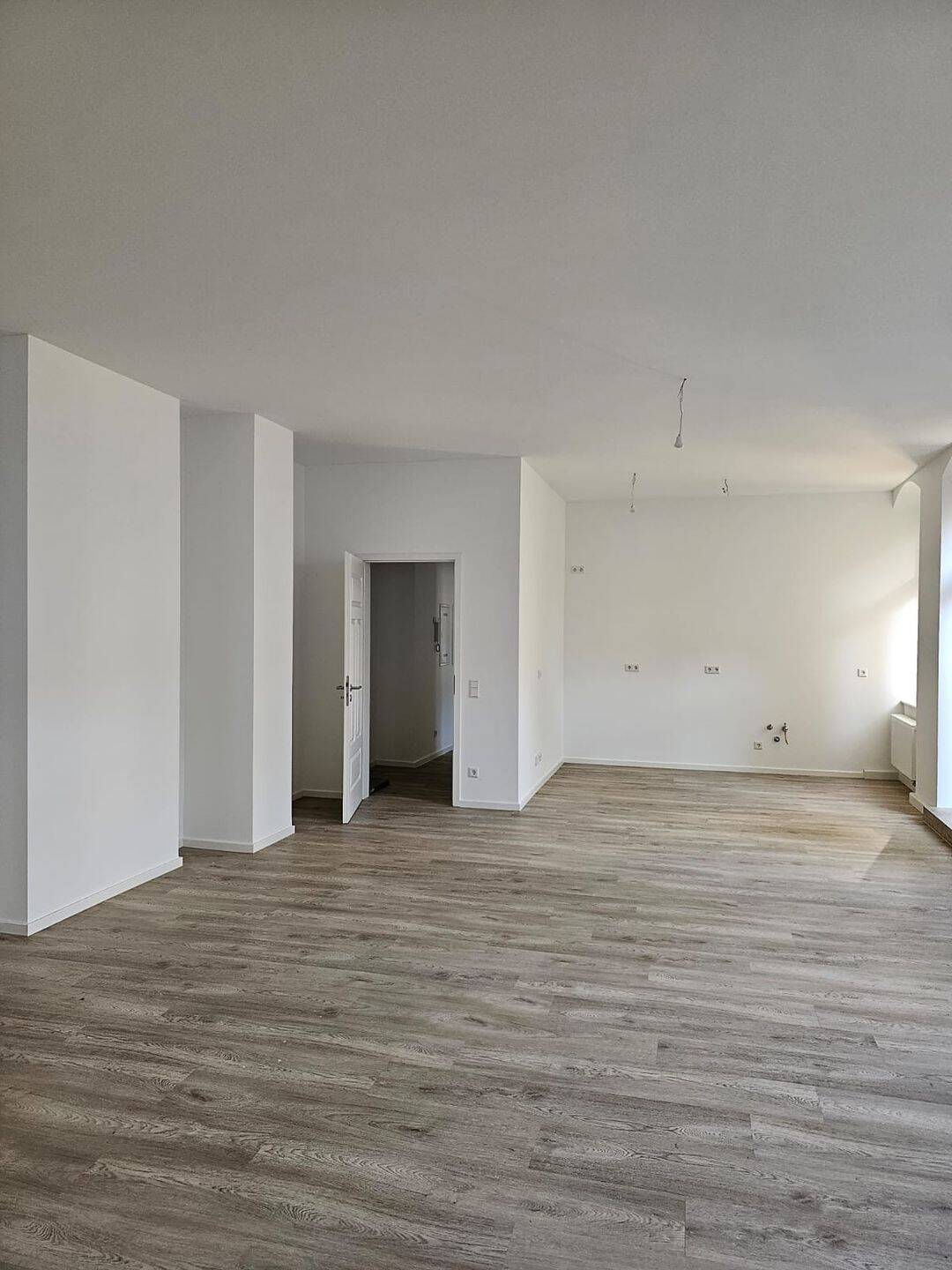 Seltenheitswert! 5-Raumwunder in ruhiger 2. Reihe der Neustadt mit historischem Extra – Dresden – Vorschaubild 7