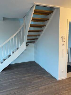 Neubau Maisonette-Wohnung im Ober- und Dachgeschoss mit zwei Bädern und zwei Süd-Balkonen - Musterbilder – 22547 Hamburg – Vorschaubild 5